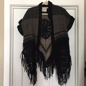 Anthropologie Short Sleeve Shawl